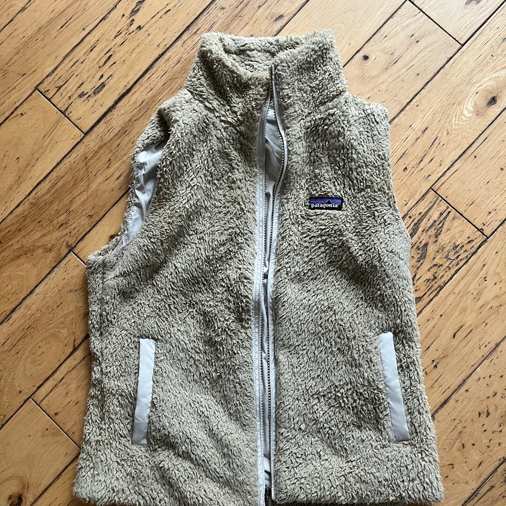 Patagonia Beige Sherpa Fleece Vest with Stand Collar